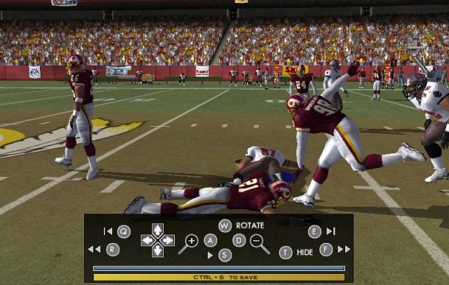 Скриншот из игры Madden NFL '2004