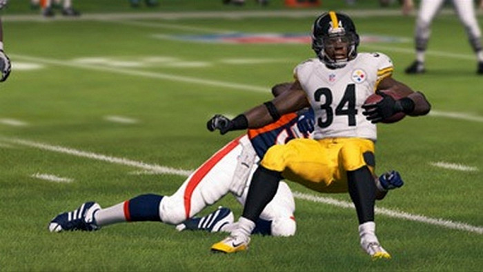 Скриншот из игры Madden NFL 13