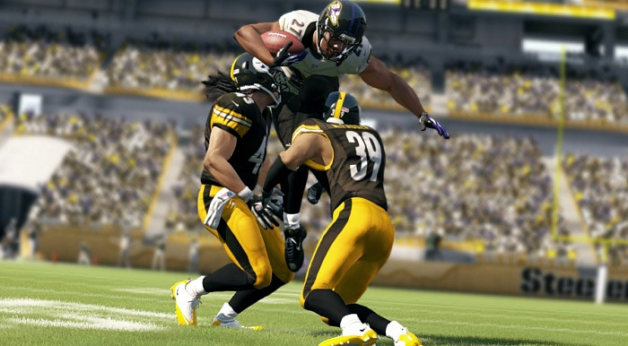 Скриншот из игры Madden NFL 13