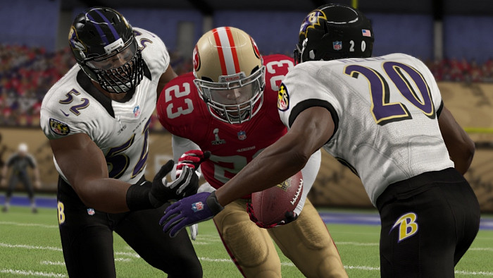 Скриншот из игры Madden NFL 13