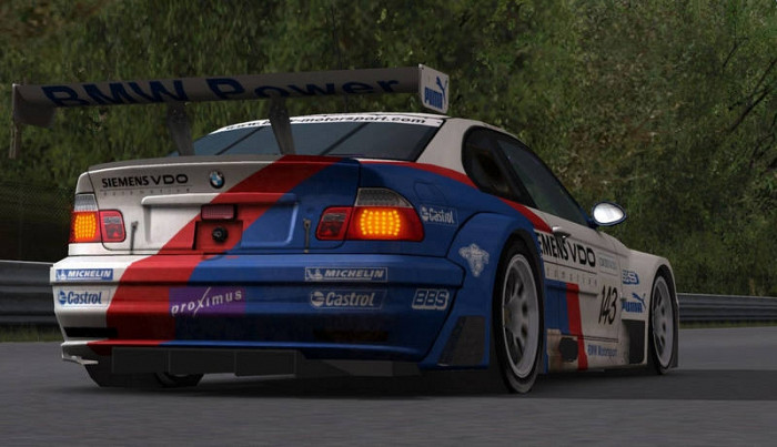 Скриншот из игры GTR 2