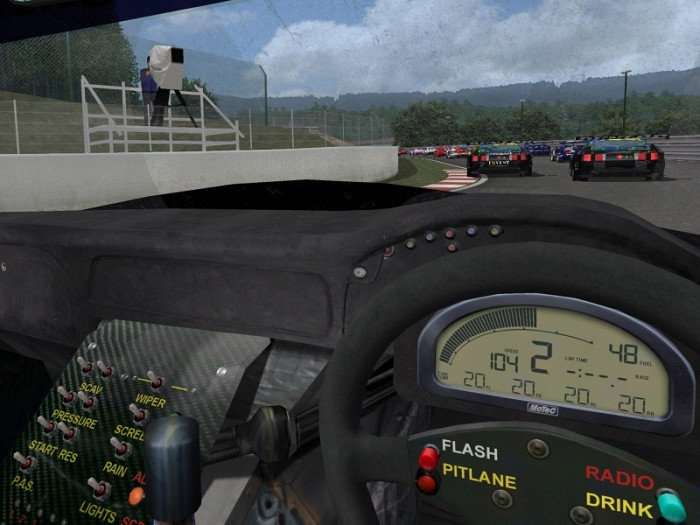 Скриншот из игры GTR: FIA GT Racing Game