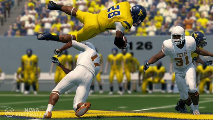 Скриншот из игры NCAA Football 14