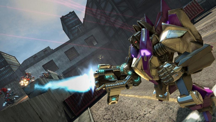 Скриншот из игры Transformers: Rise of the Dark Spark