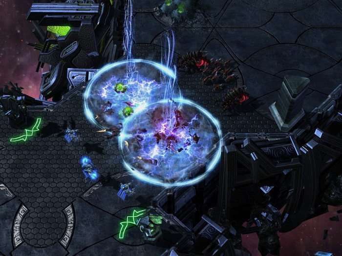 Скриншот из игры StarCraft 2: Wings of Liberty