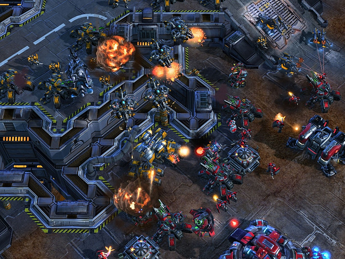 Скриншот из игры StarCraft 2: Wings of Liberty