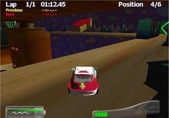 Скриншот из игры RC Toy Machines