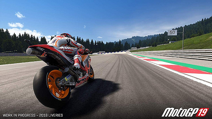 Скриншот из игры MotoGP 19