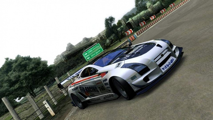 Скриншот из игры Ridge Racer 7