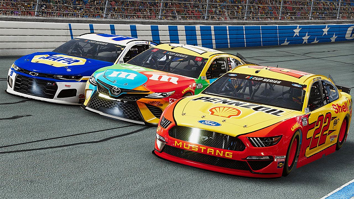Скриншот из игры NASCAR Heat 5