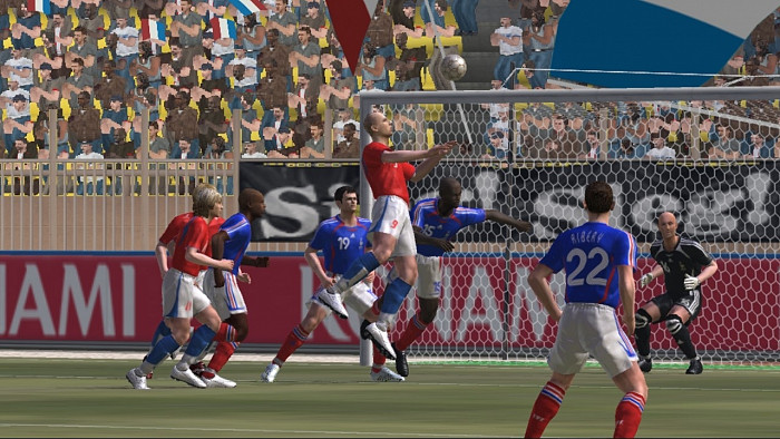 Скриншот из игры Pro Evolution Soccer 6