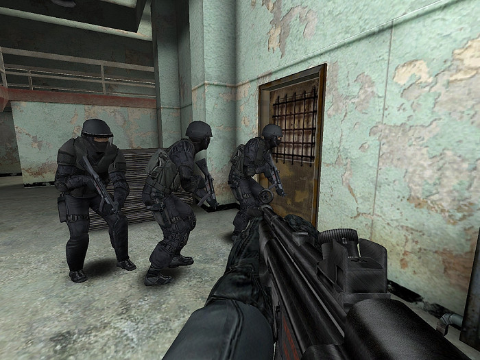 Скриншот из игры Tom Clancy's Rainbow Six 3: Raven Shield
