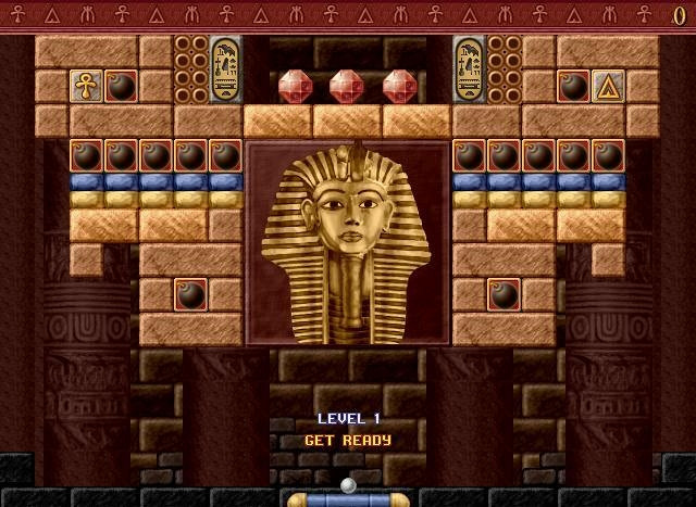 Скриншот из игры Bricks of Egypt