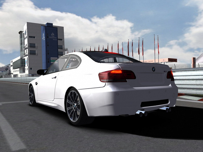 Скриншот из игры BMW M3 Challenge