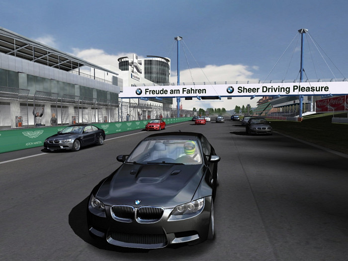 Скриншот из игры BMW M3 Challenge