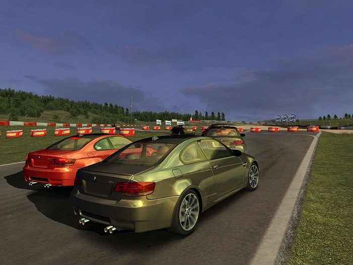 Скриншот из игры BMW M3 Challenge